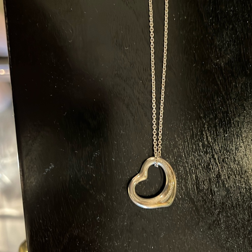 Elsa Perreti Tiffany and co open heart